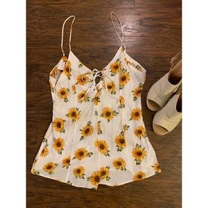 Sunflower romper 🌻
